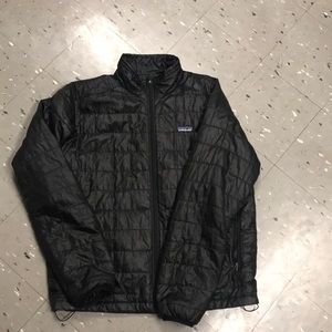 Patagonia men’s medium down jacket